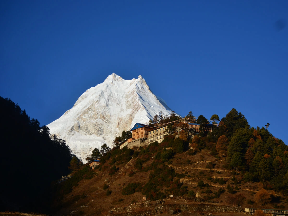 Manaslu Circuit Trek